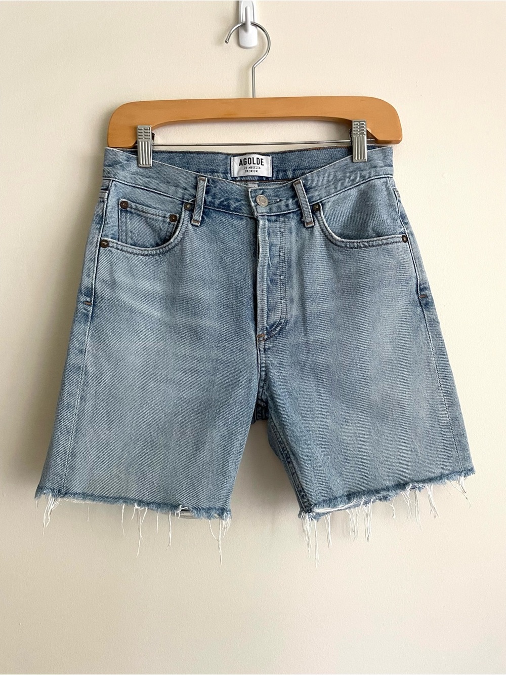 AGOLDE Rumi Mid-Thigh Cutoff Denin Shorts